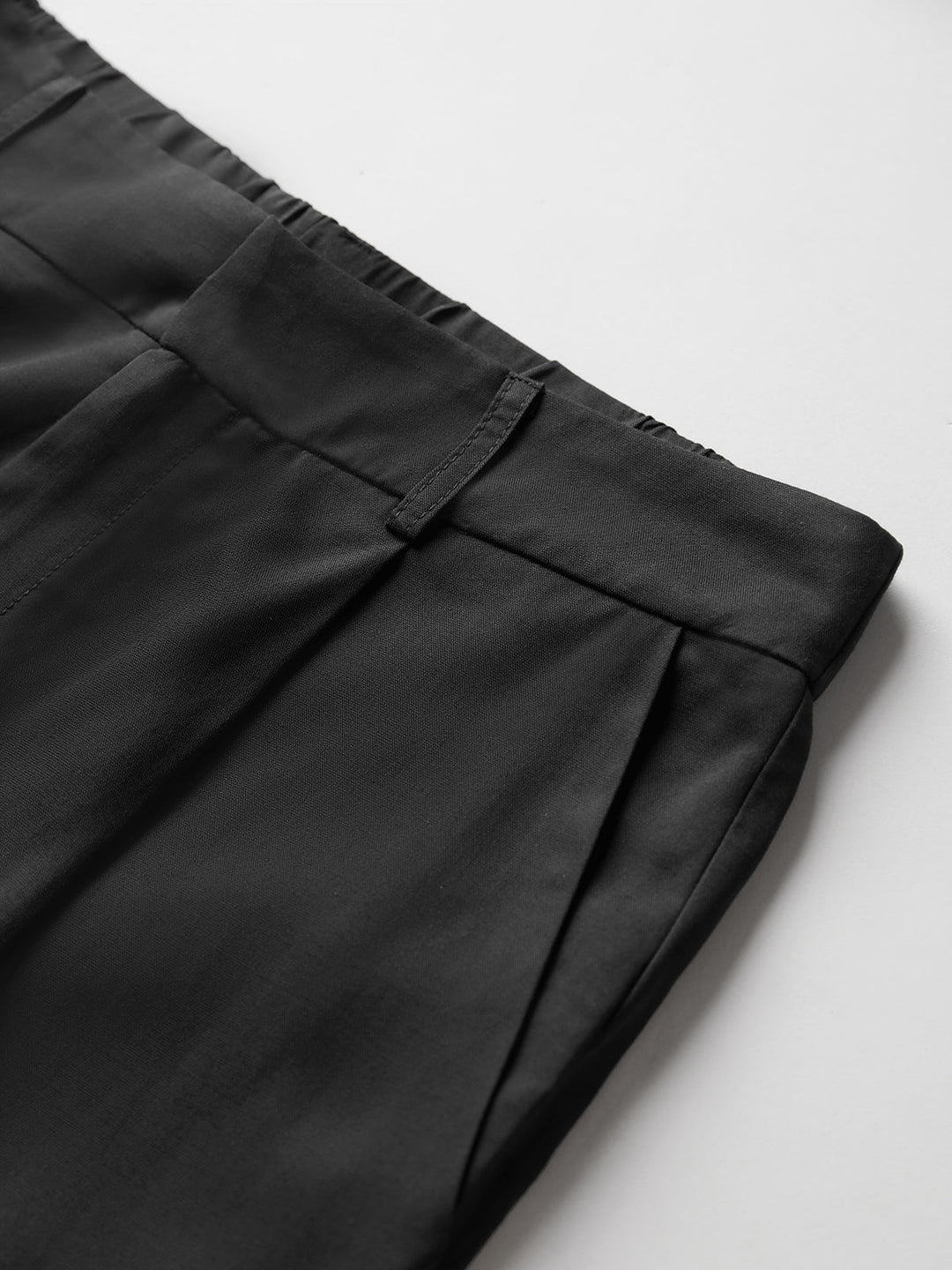 Pantalon ample taille haute plissé