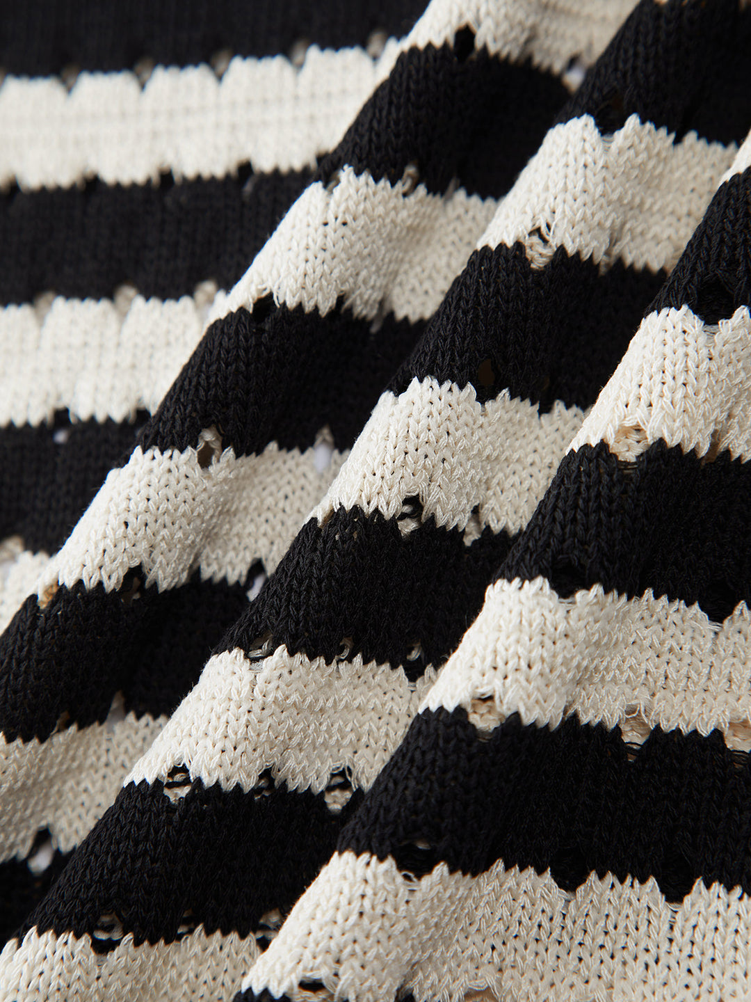 Giletosseum en crochet rayé chic