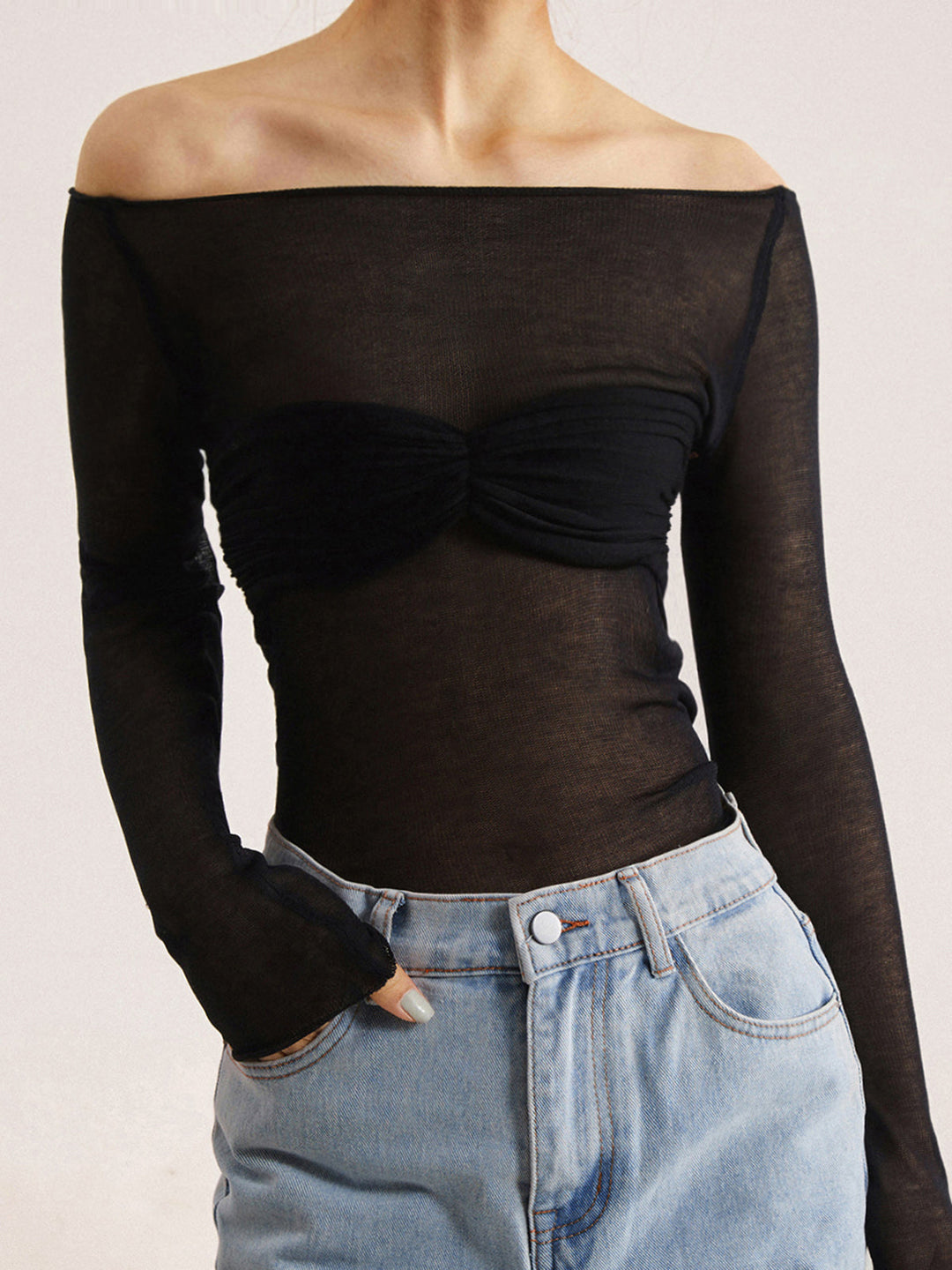 Chemise Manches Longues Semi-Transparente à Épaule Dévoilée en Mesh