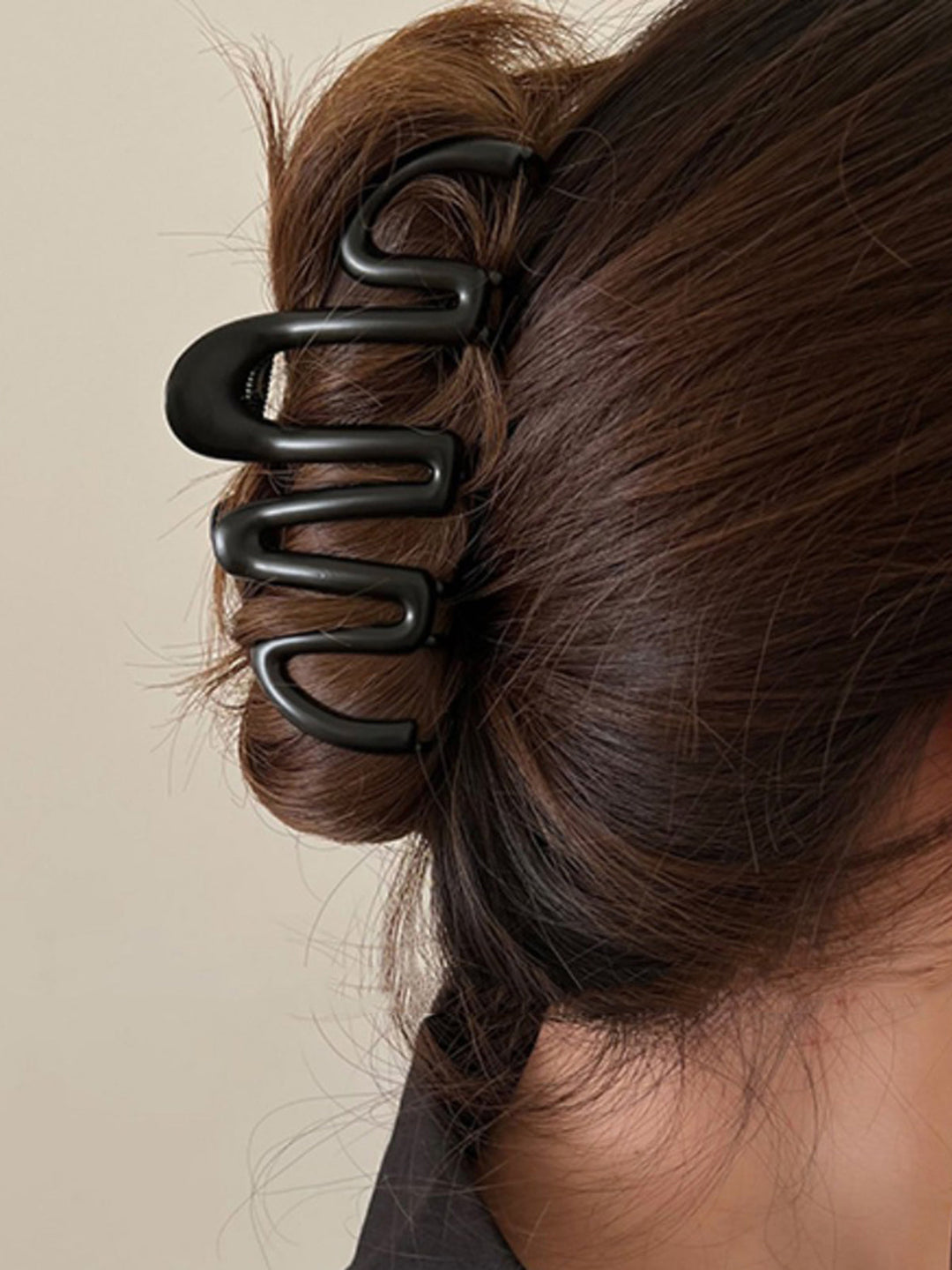 Griffe Essentielle pour Cheveux