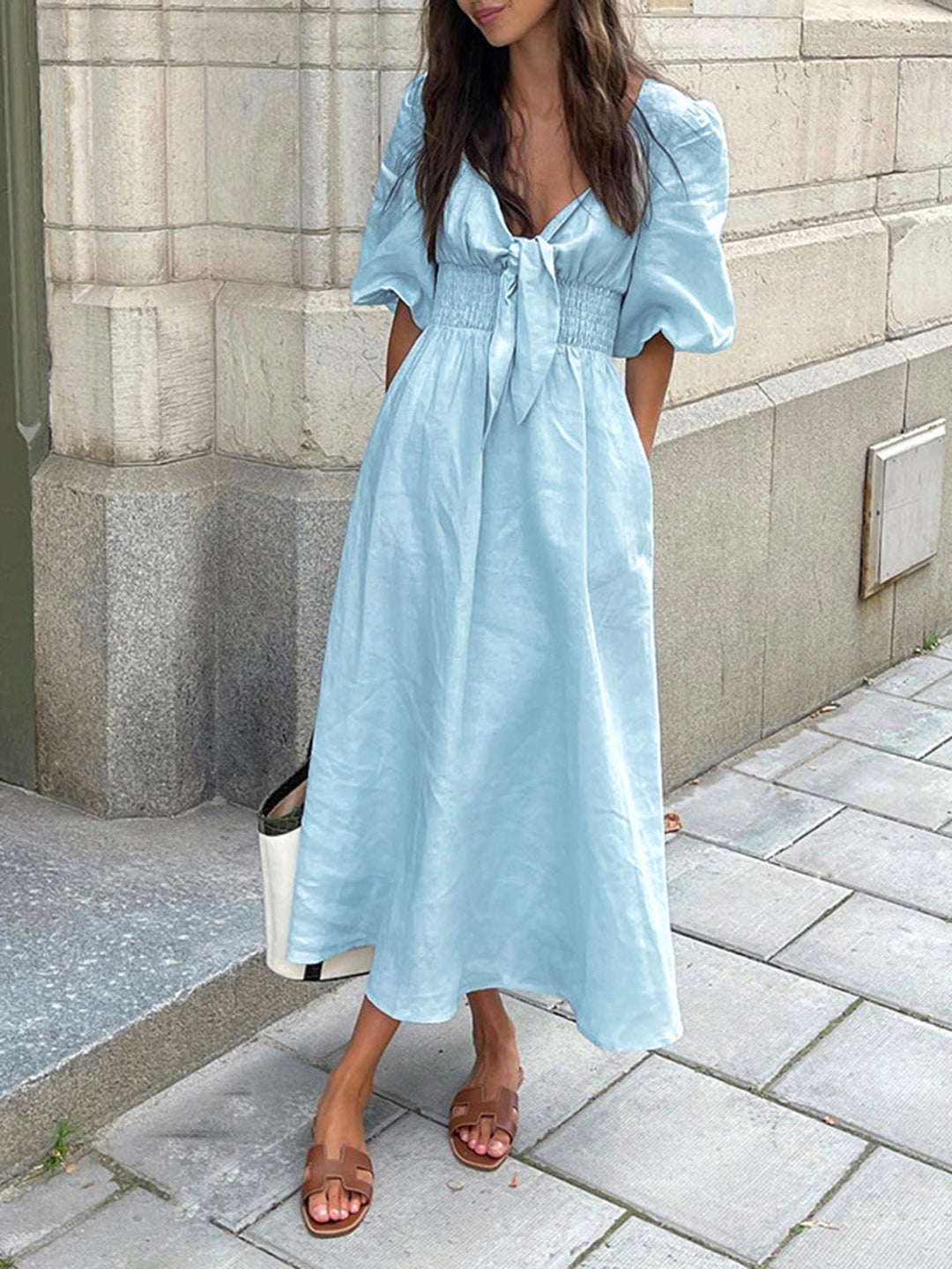Robe Mi-longue en Coton et Lin avec Liens à l'Avant