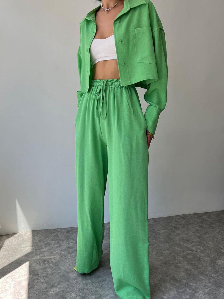 Ensemble pantalon deux pièces à cordon de serrage et col