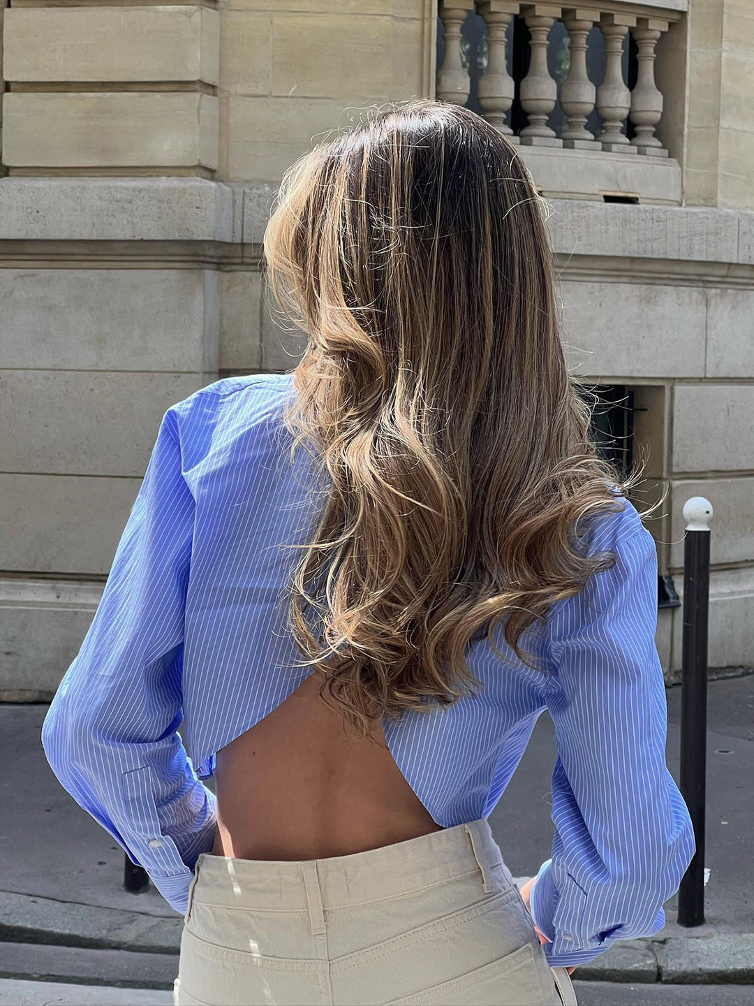 Chemise Courte Pinstripe Dos Ouvert