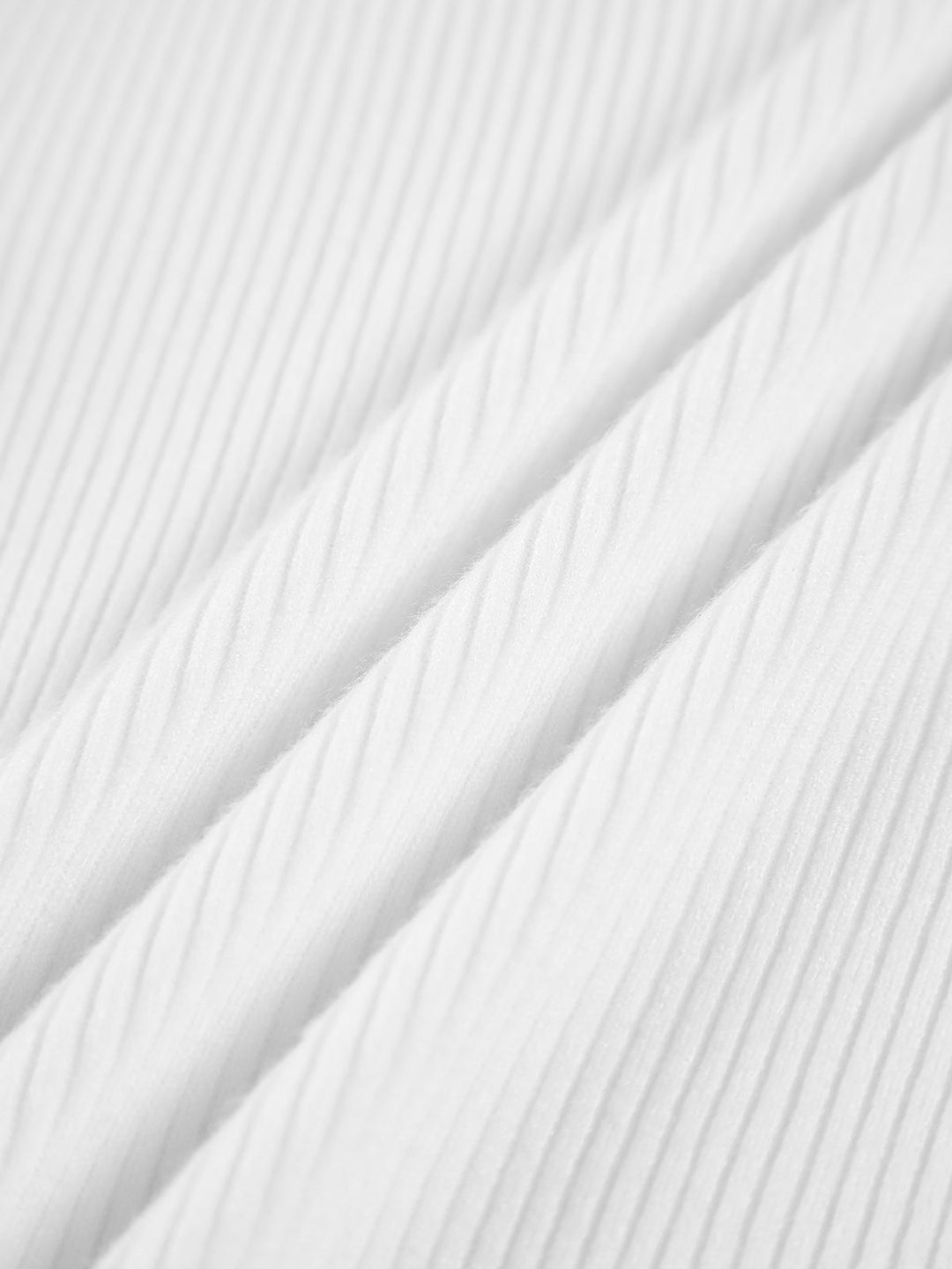 Haut en tricot à manches longues côtelé à col mock