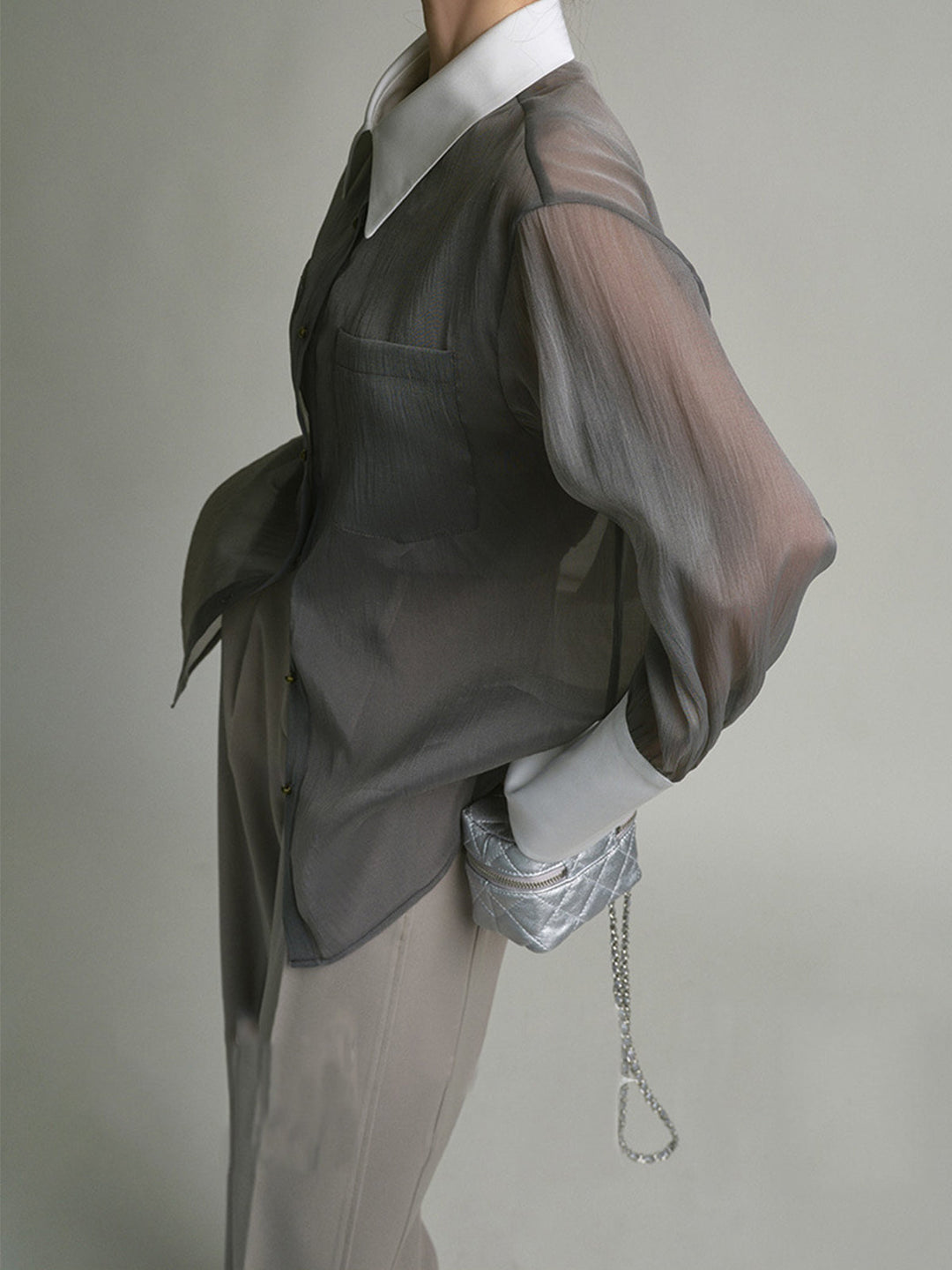 Chemise semi-transparente décontractée avec haut camisole