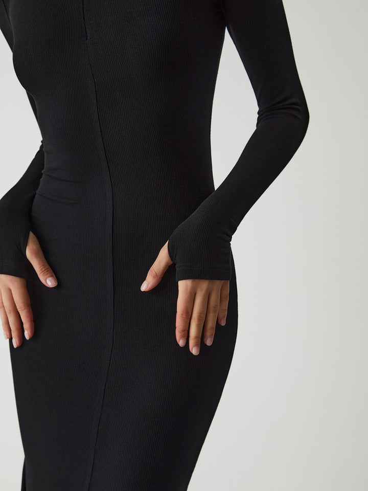 Robe mi-longue à col montant pour femme
