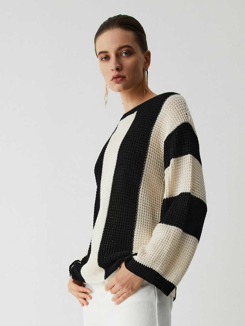 Pull Col V Dentelle Rayé