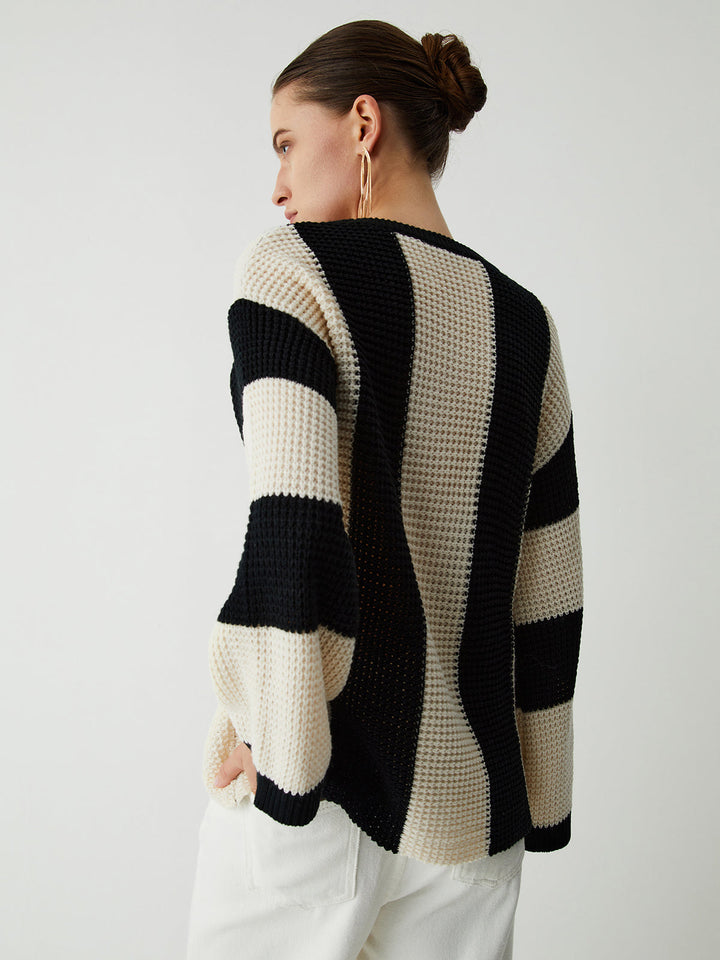 Pull Col V Dentelle Rayé