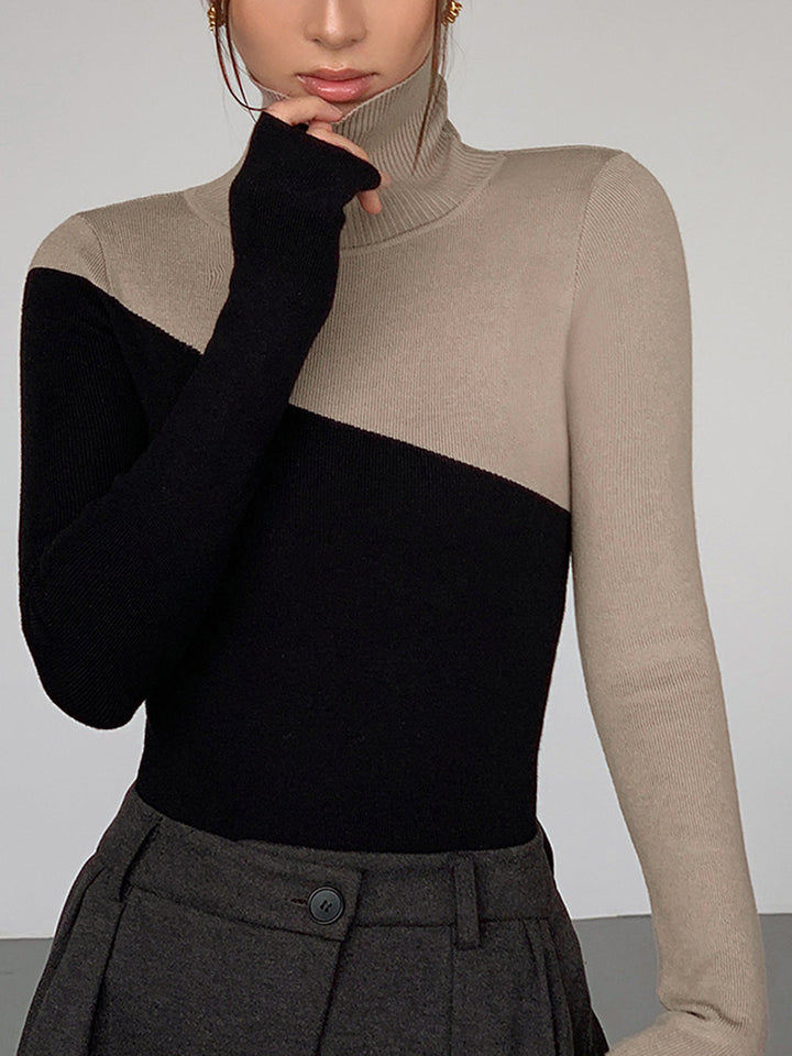 Haut en tricot à col montant à manches longues et patchwork asymétrique