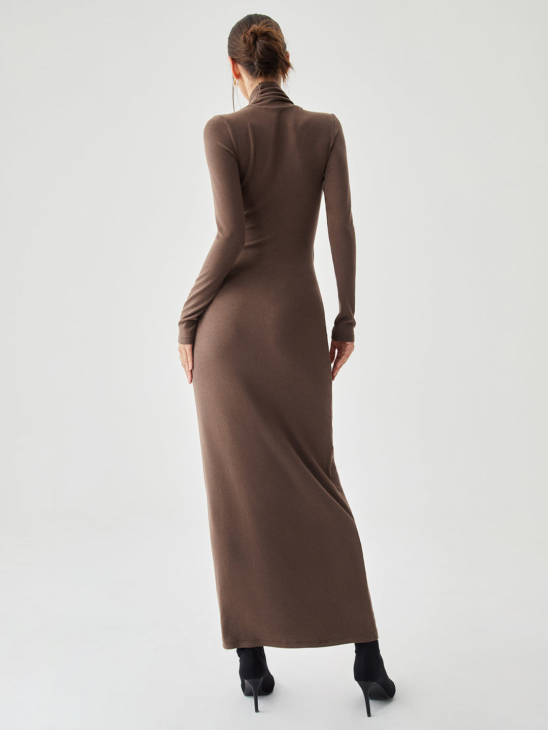 Robe Longue Ajustée en Tricot côtelé à Col Haut avec Foulard assorti