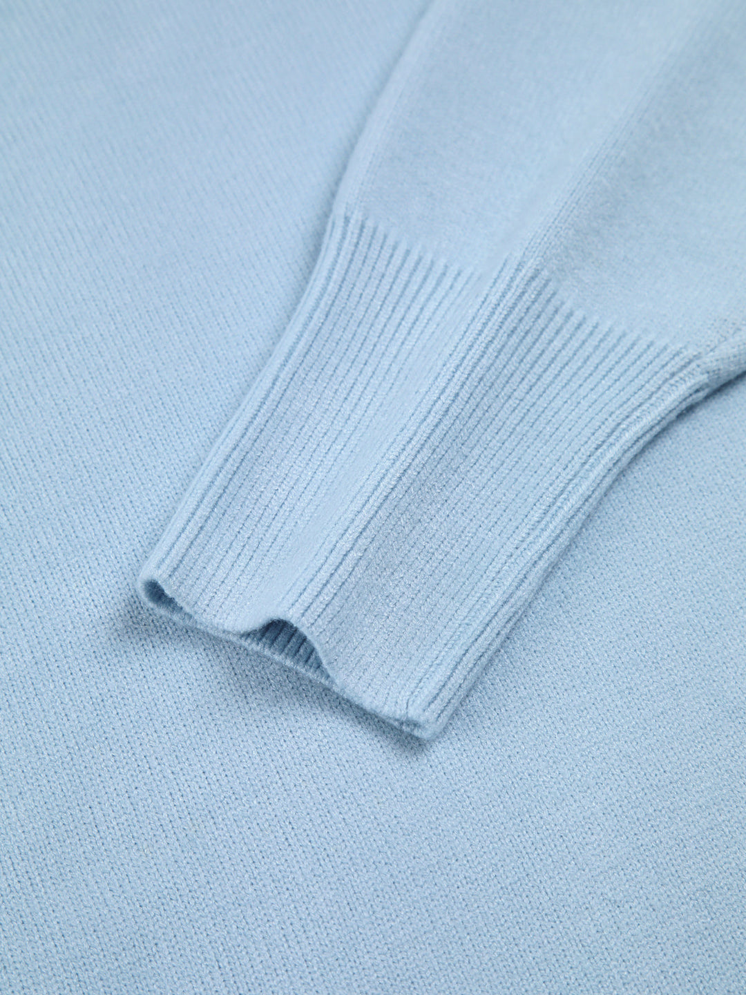 Pull Col en V Haut Léger en Tricot Doux