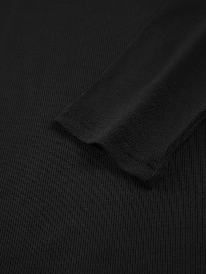 Haut à manches longues avec encolure contrastée "Sliver Lining"