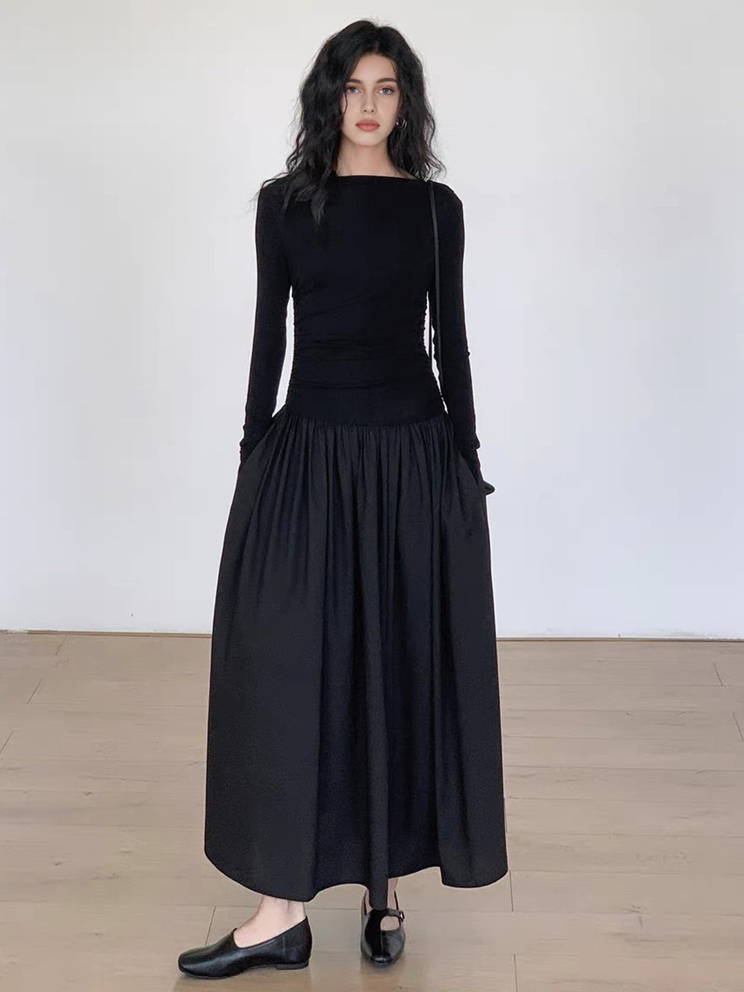 Robe Mi-longue en Tricot Patchwork Plissé à Manches Longues