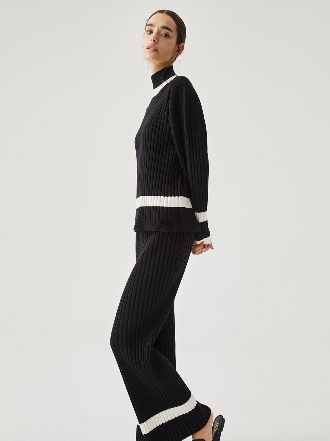 Pantalon de survêtement côtelé à bord contrastant