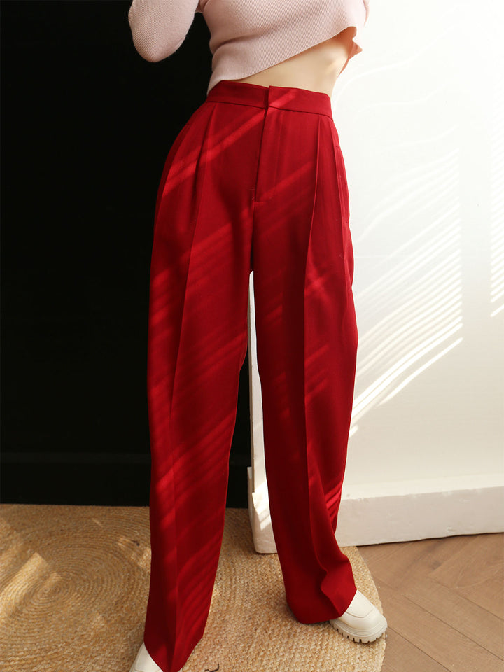 Pantalons fuselés plissés à taille moyenne