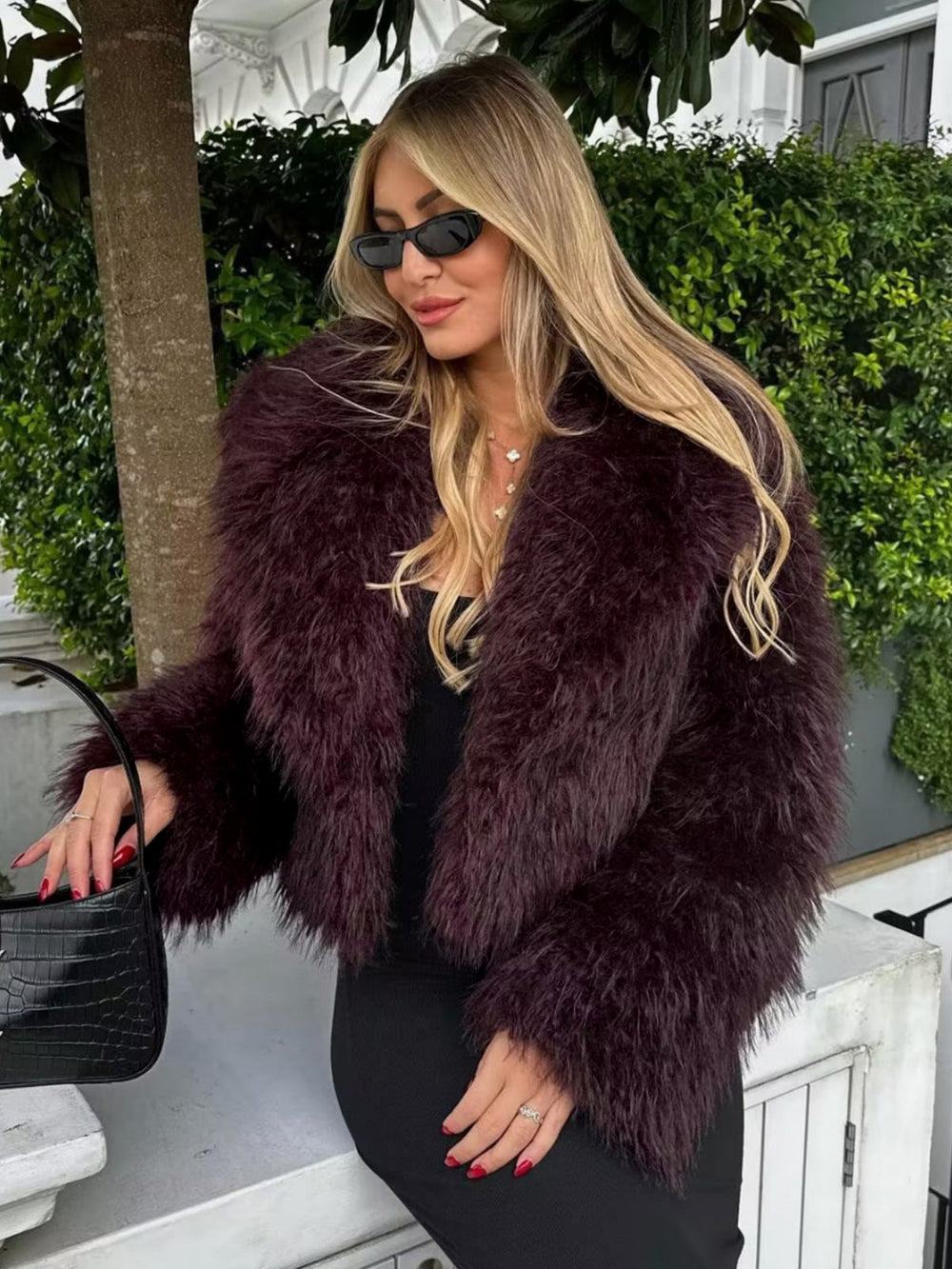 Manteau Court en Fausse Fourrure Douce