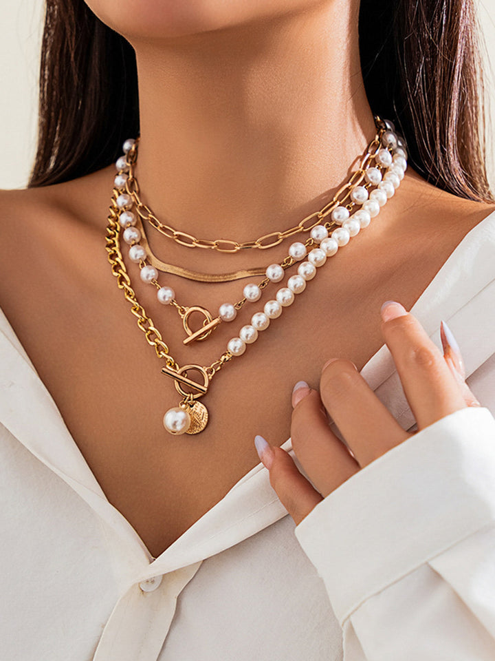 Collier Superposé à Perles Décoratives