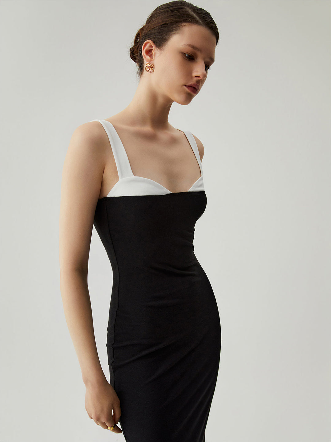 Robe Mi-longue Moulante Patchwork à Col Coeur