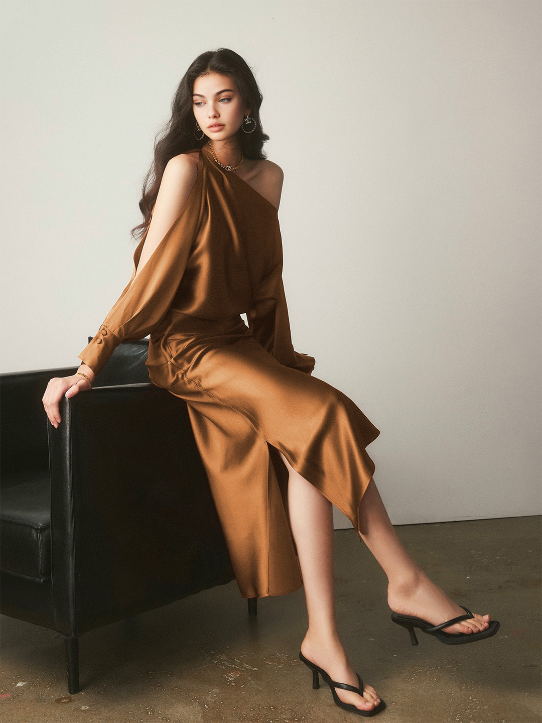 Jupe asymétrique en satin