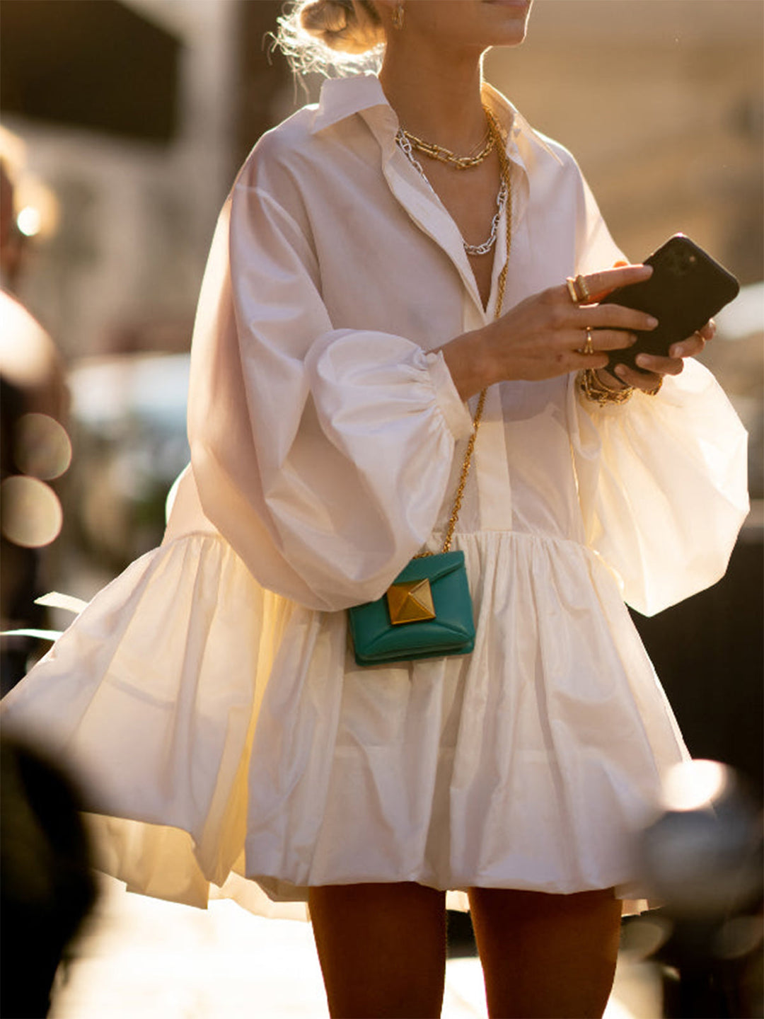 Robe Mini Patte de Boutonnage à Manches Longues Plissées et Col Polo