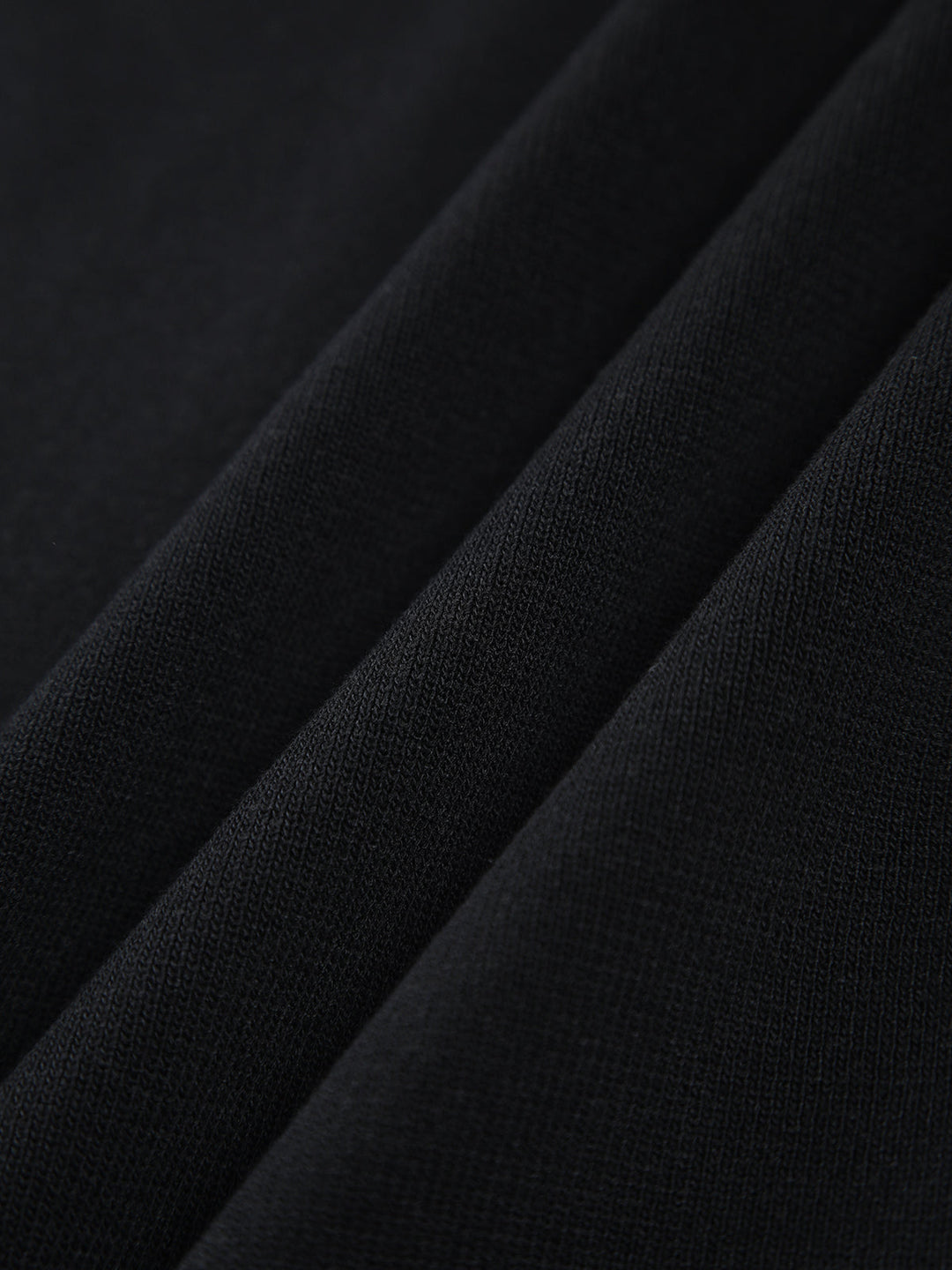 Robe Pull Longue à Découpes et Bordures Contrastées