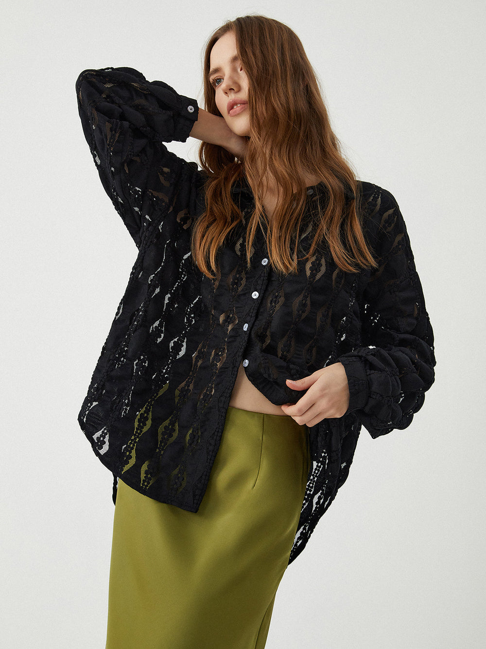 Chemise Boutonnée à Fleurs Semi-Transparente en Dentelle