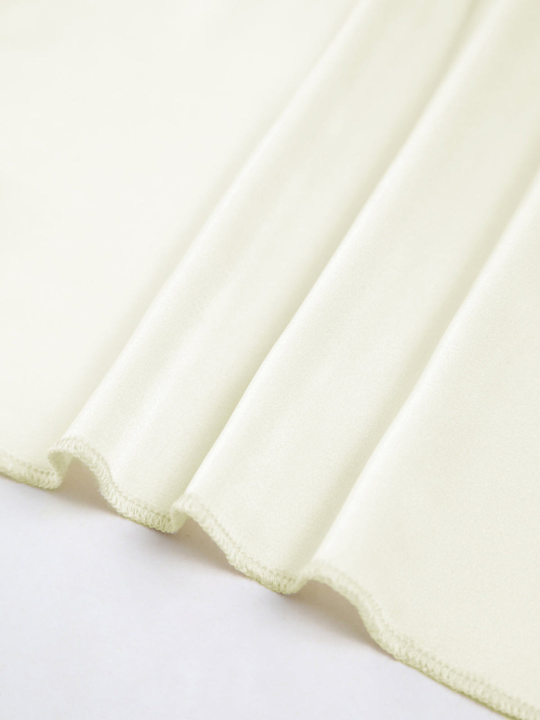 Haut Camisole Satiné avec Nœud