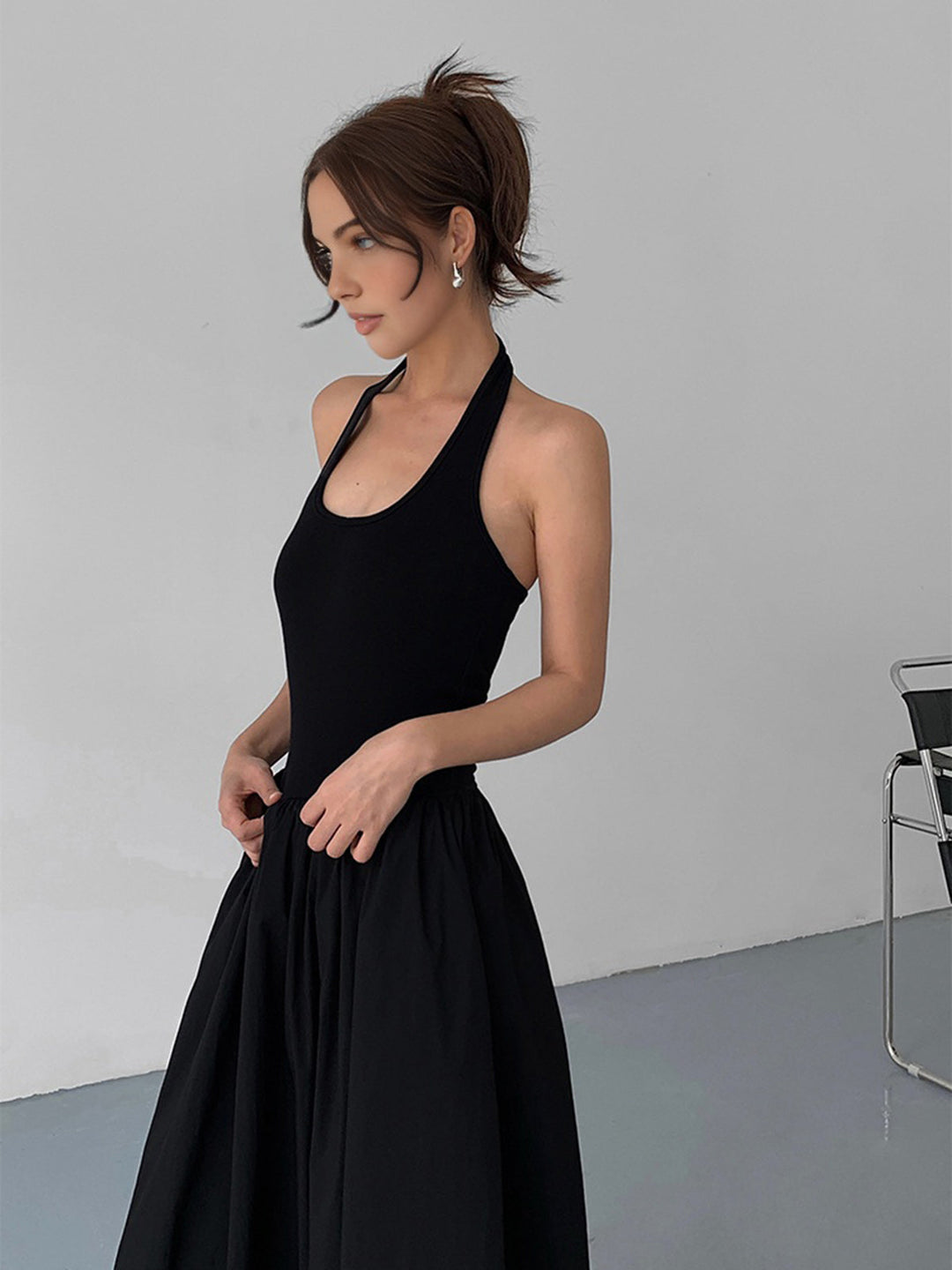 Robe Longue Minimaliste à Bretelles Sans Dos