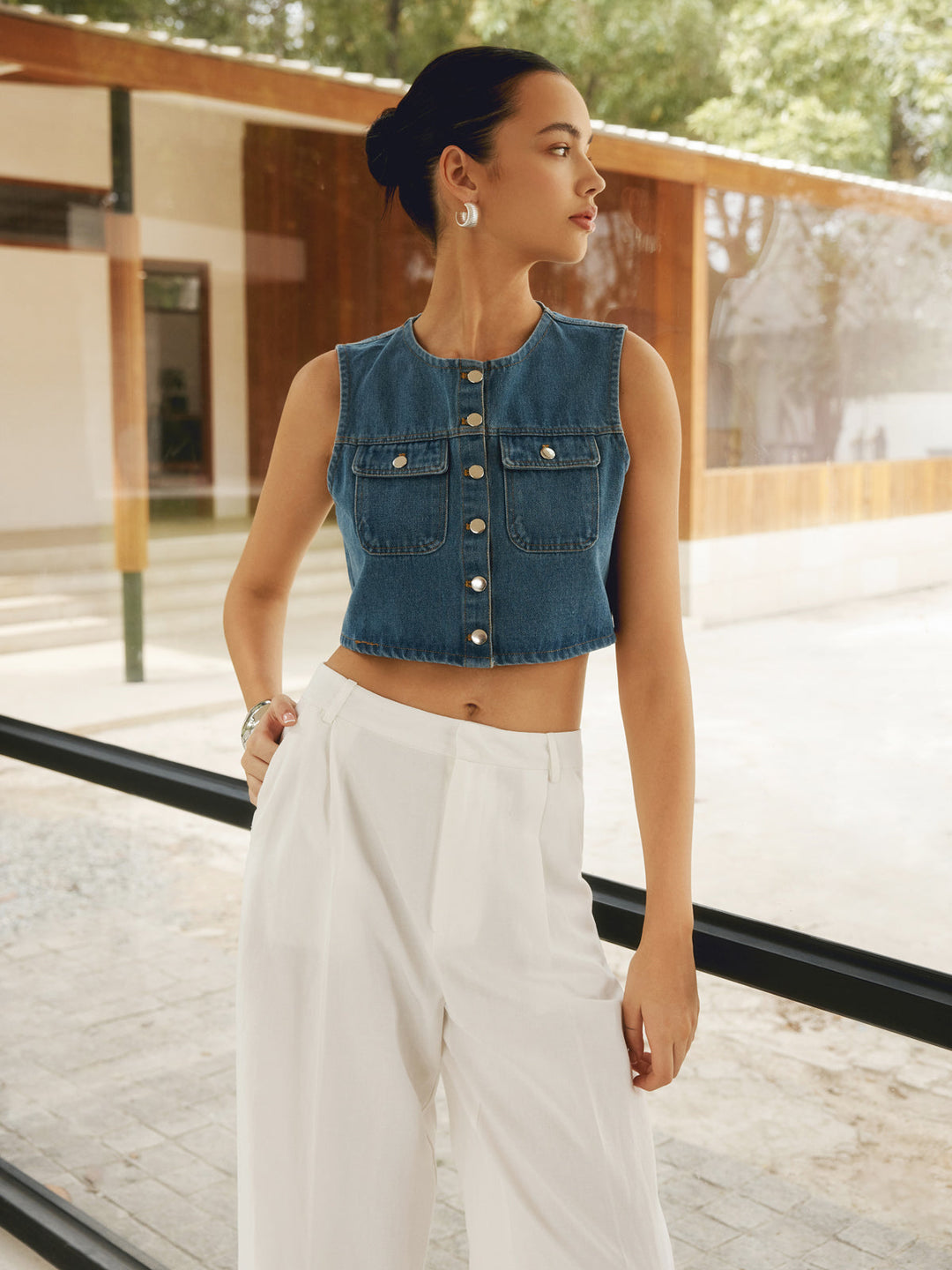 Top en jean à double poche boutonnée
