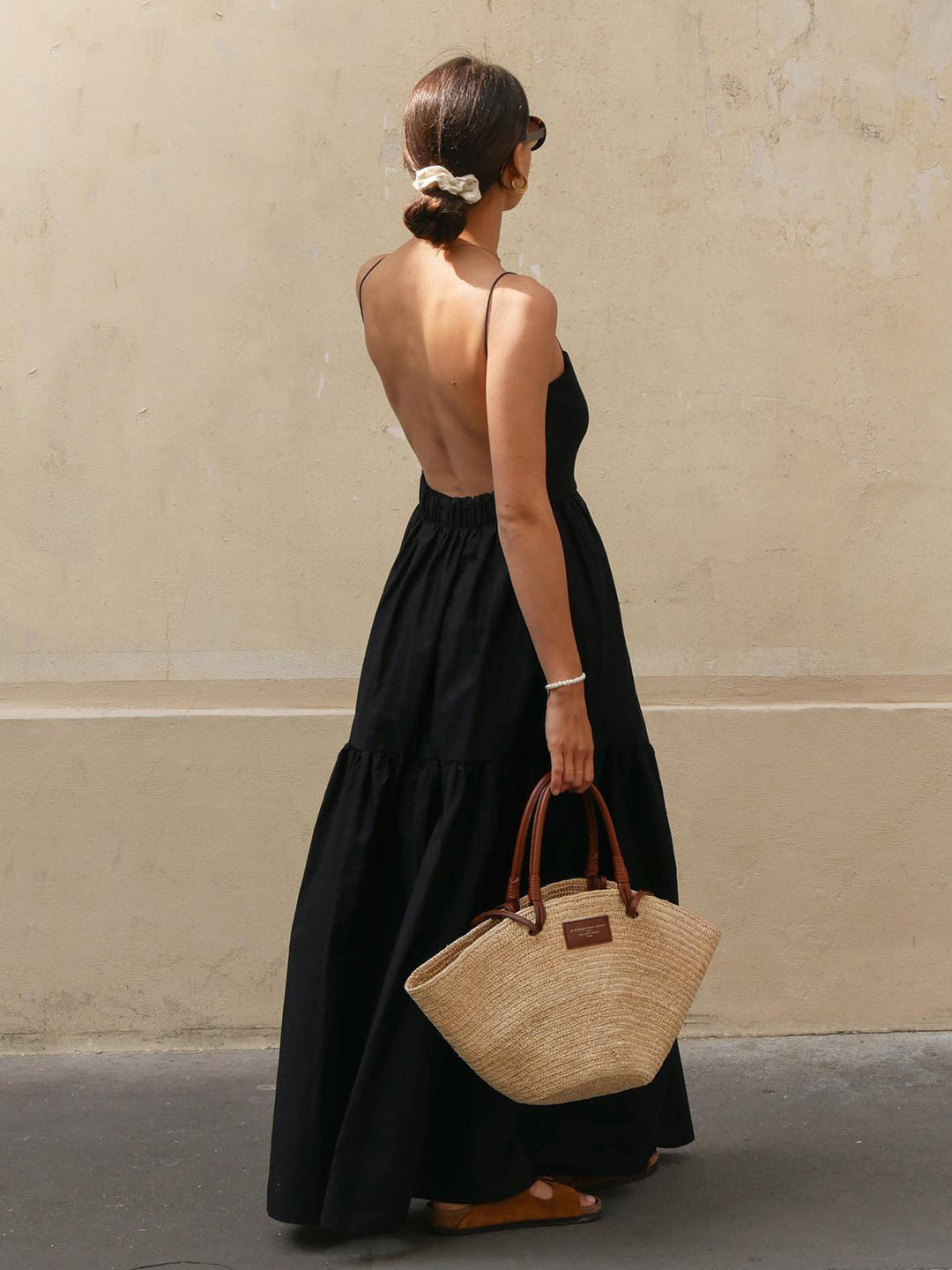 Robe longue dos nu unie