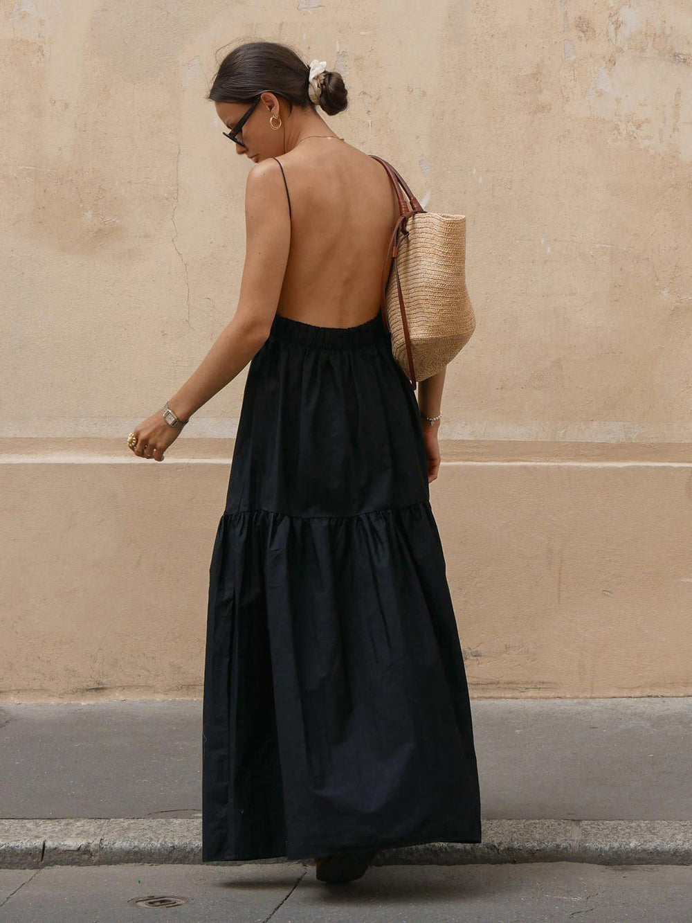 Robe longue dos nu unie