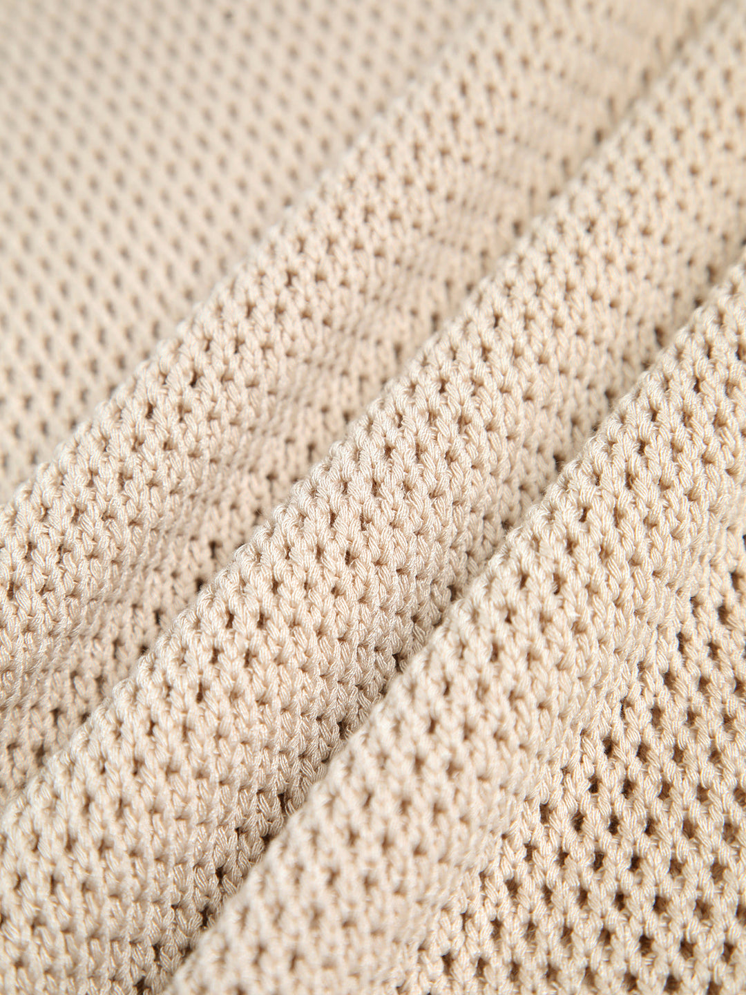 Haut sans manches évidé en tricot uni