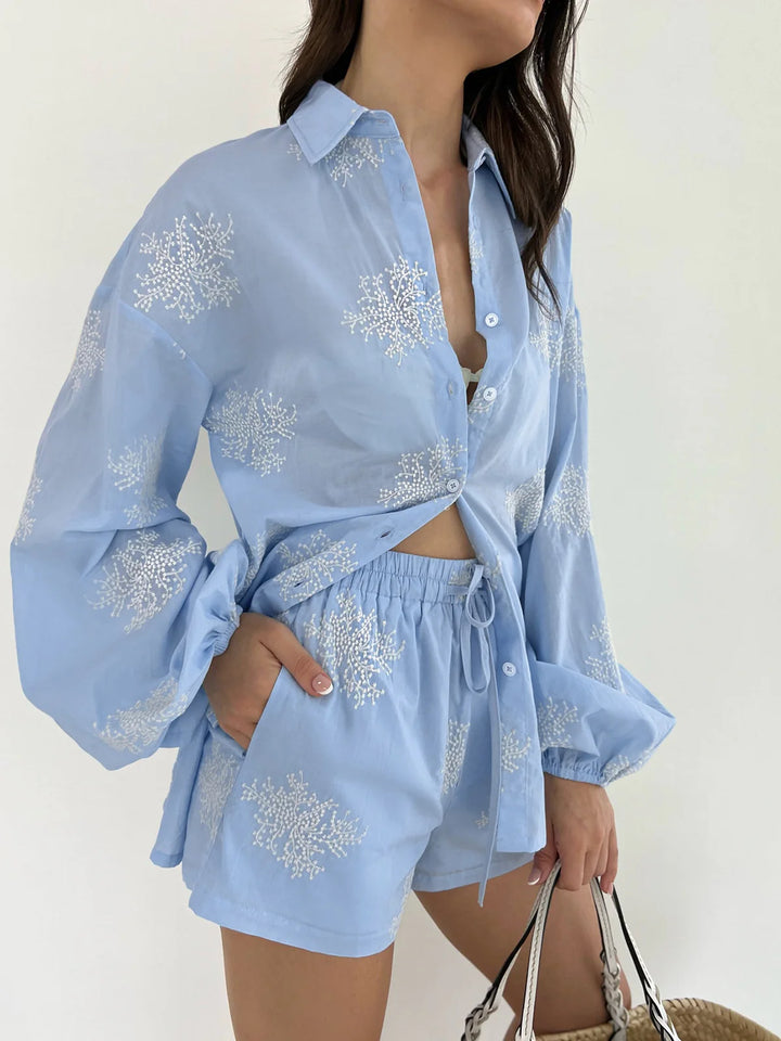 Ensemble short décontracté semi-transparent à broderies végétales
