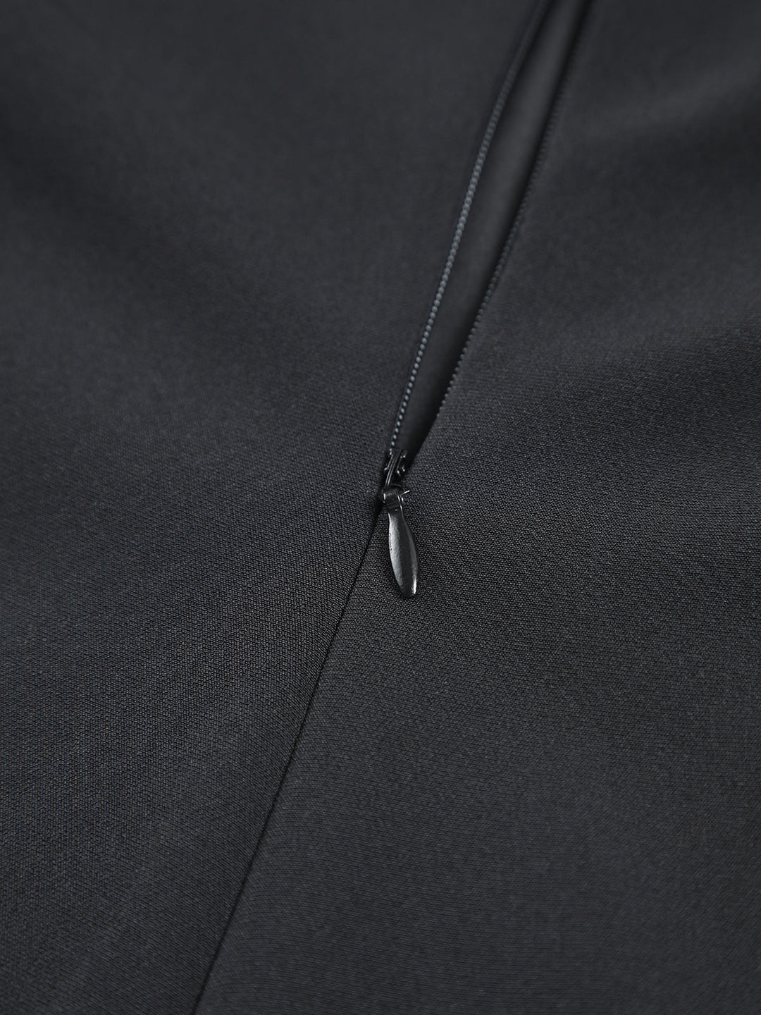 Robe Longue Plissée Sans Manches