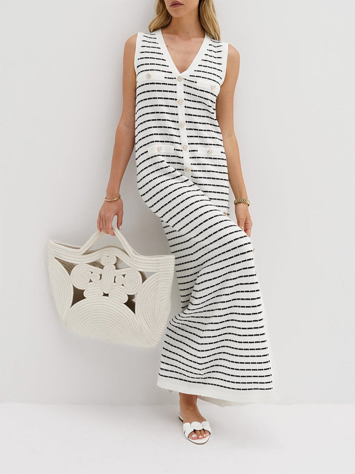 Robe Pull Longue en Métal à Boutons Rayés
