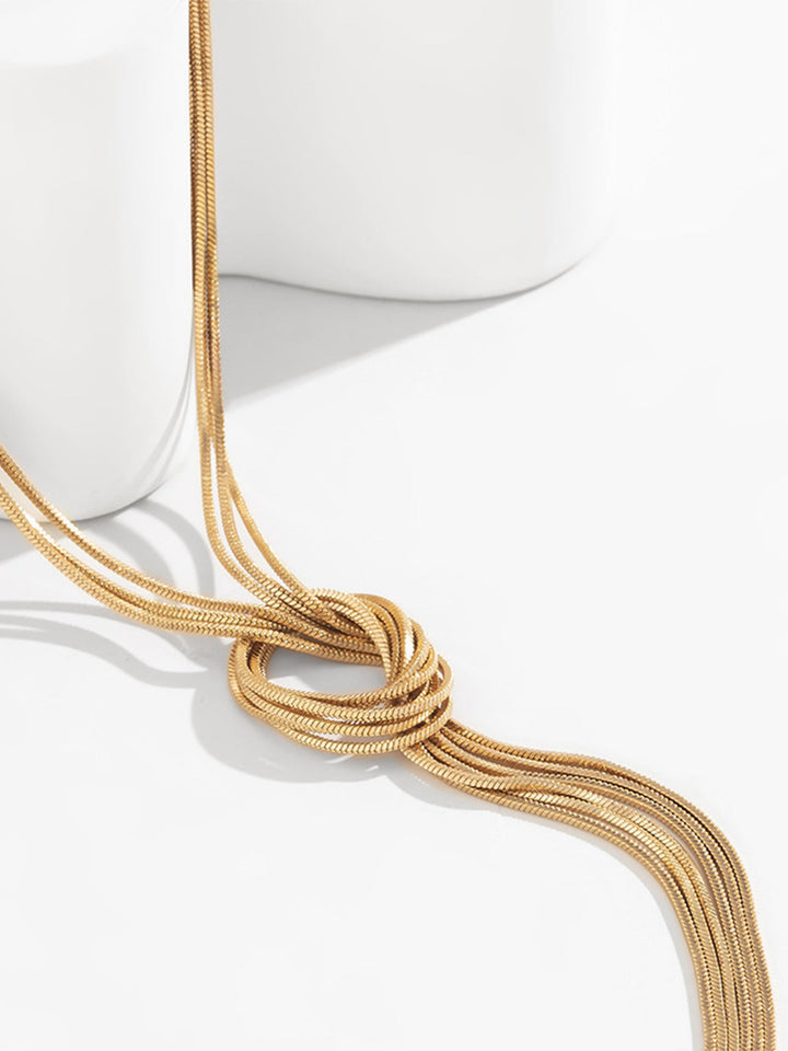Collier avec pendentif gland