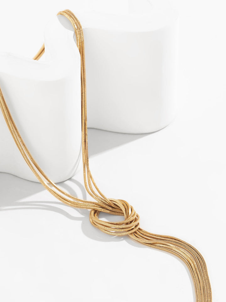Collier avec pendentif gland