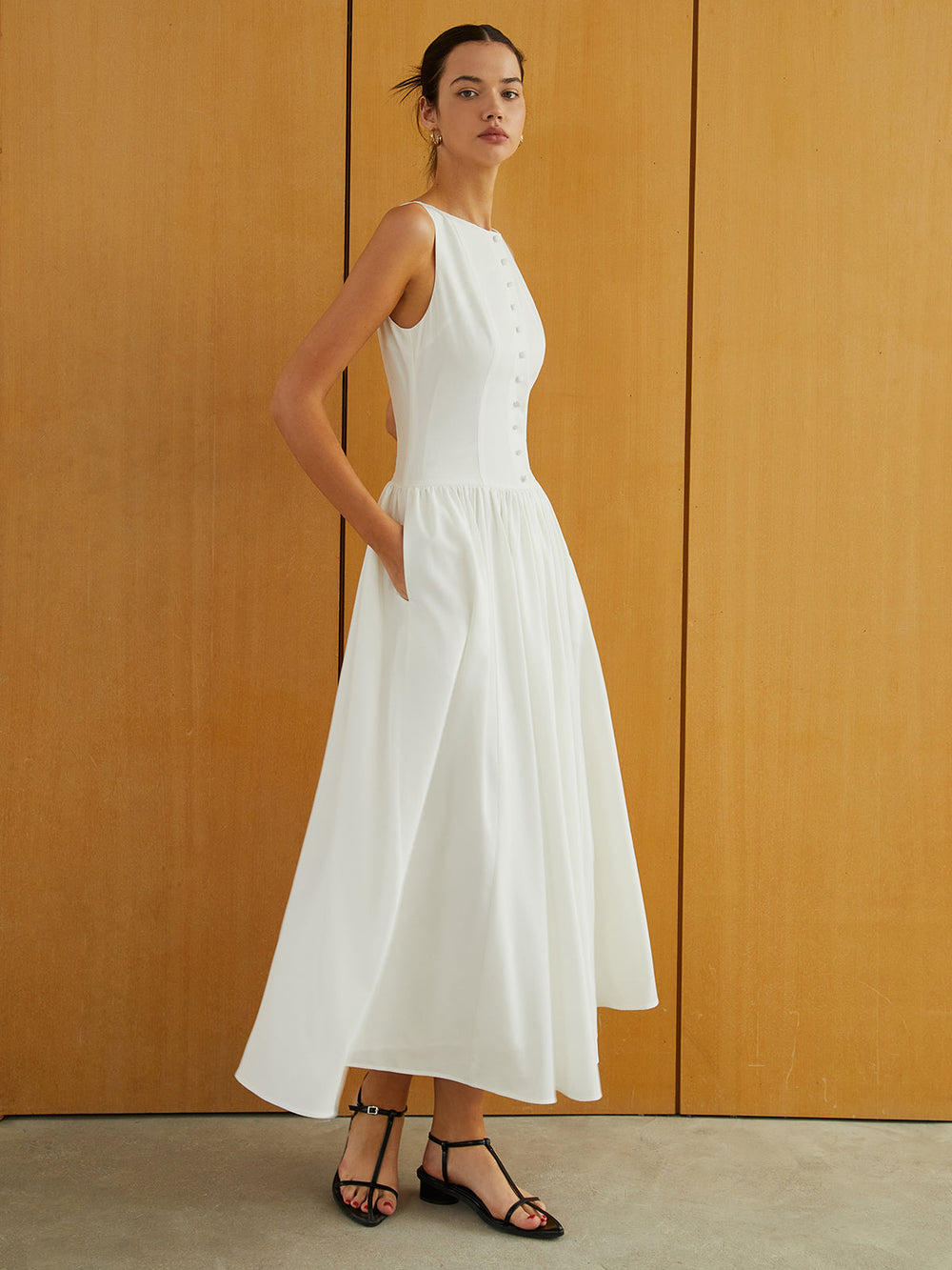 Robe Longue Sans Manches à Boutons et Poches