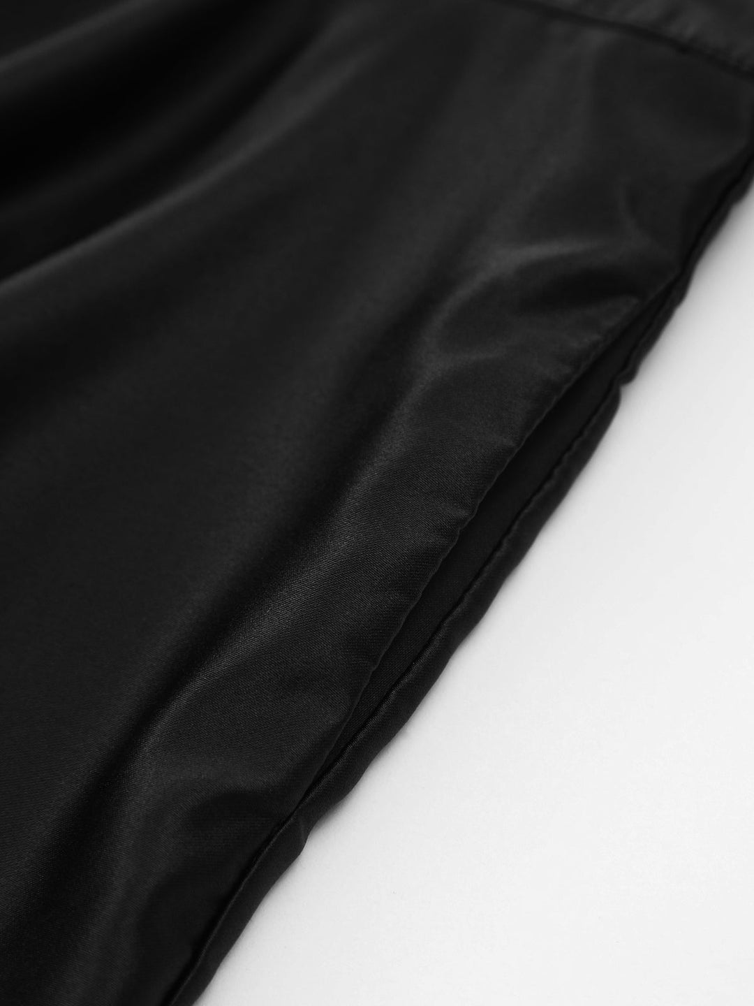 Robe Mini Plissée Ouverte au Dos avec Poches et Nœuds en Satin