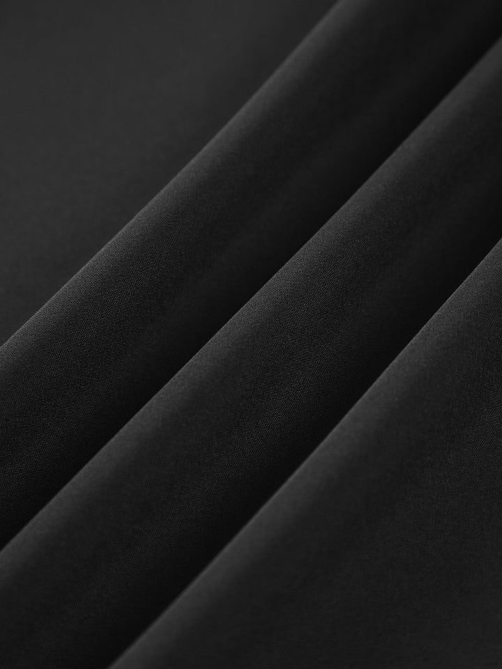 Gilet sans manches à col V avec nouage sur le devant