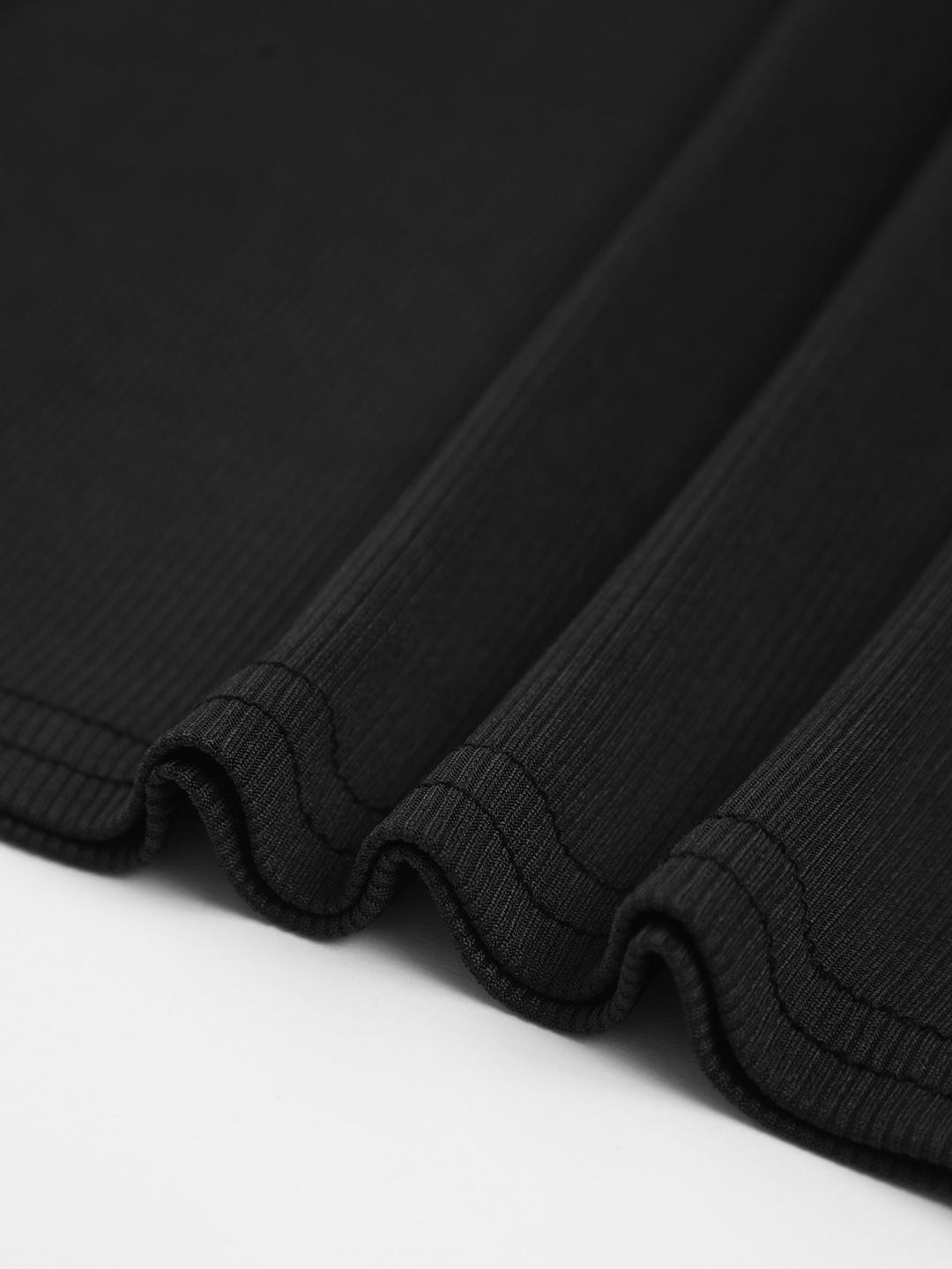 Haut Camisole à Col en Cœur Contrastant