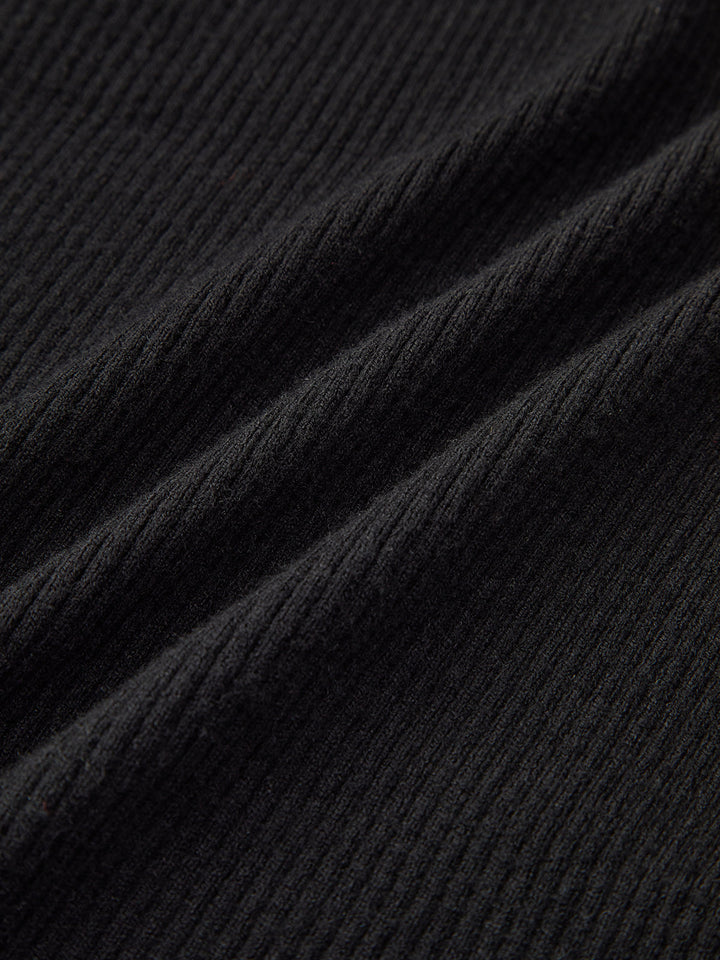 Robe Longue en Tricot avec Col Halter et Décolleté