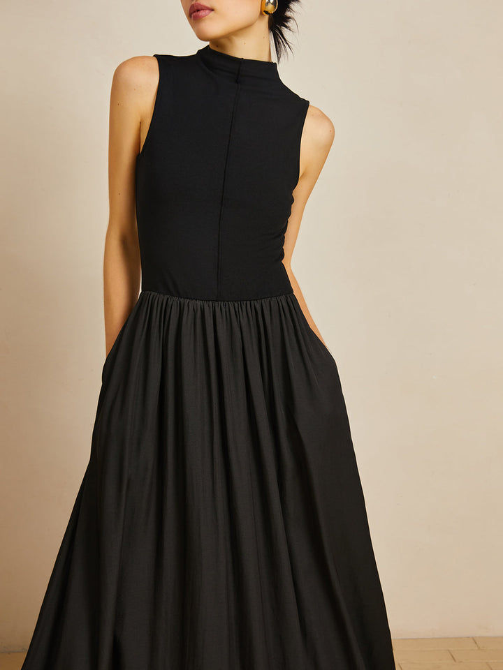 Robe Longue Sans Manches à Col Roulé Uni