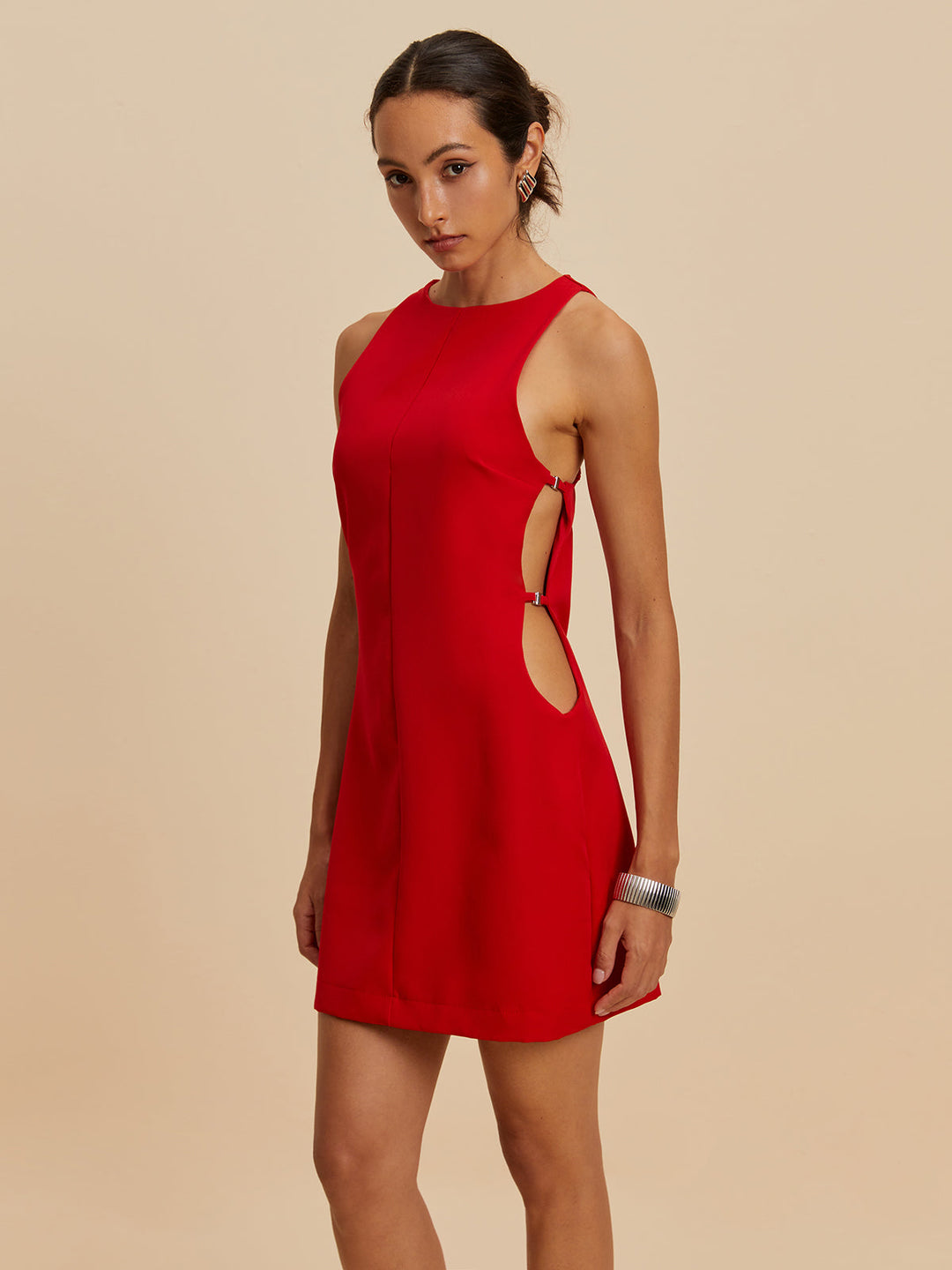 Robe Sans Manches à Col Ras du Cou Découpé