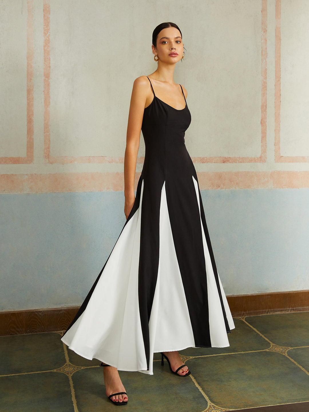 Robe Longue à Bretelles Spaghetti Color Block