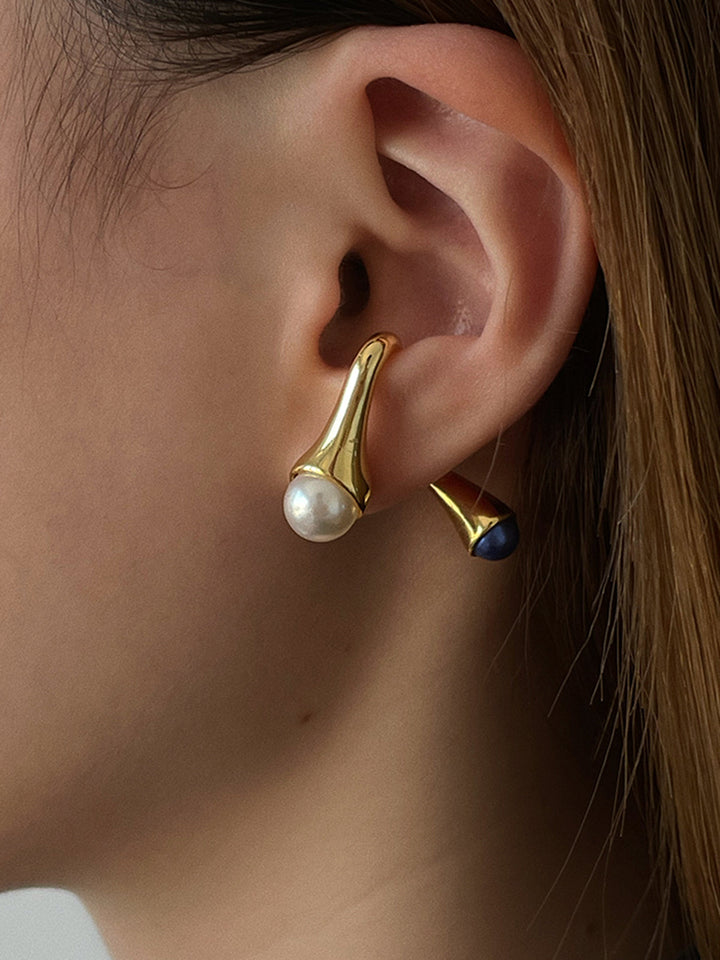 1 Boucle d'oreille dorée à empiler avec perle