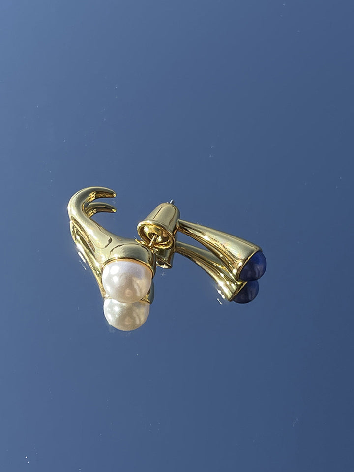 1 Boucle d'oreille dorée à empiler avec perle