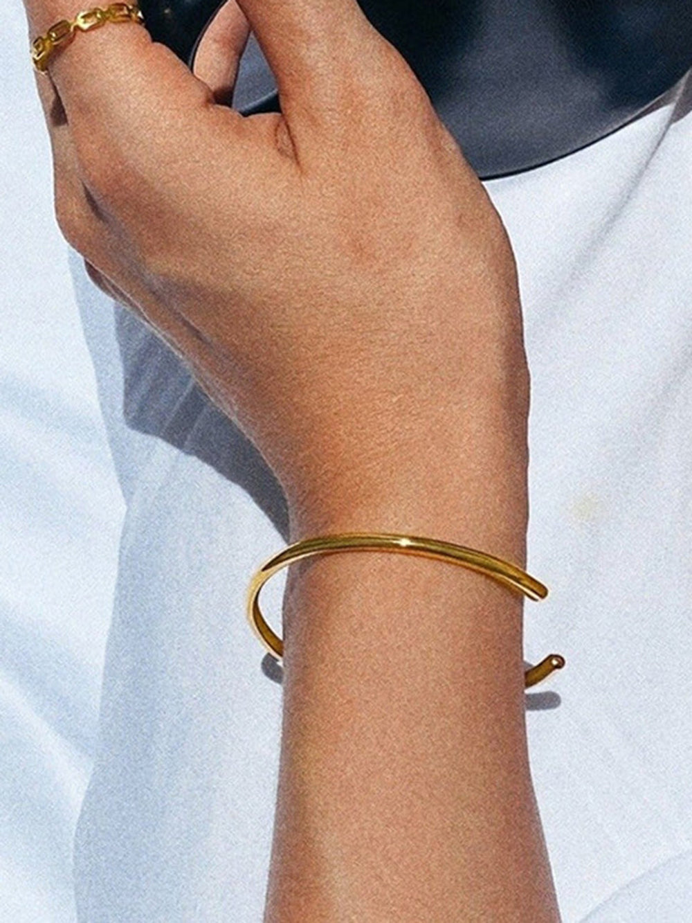 Bracelet Doré Ouvert