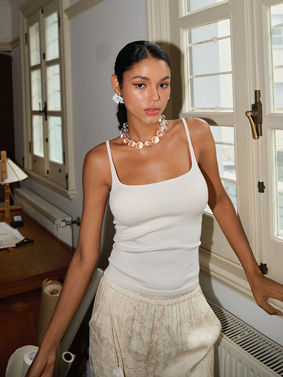 Haut Camisole à Décolleté Plongeant