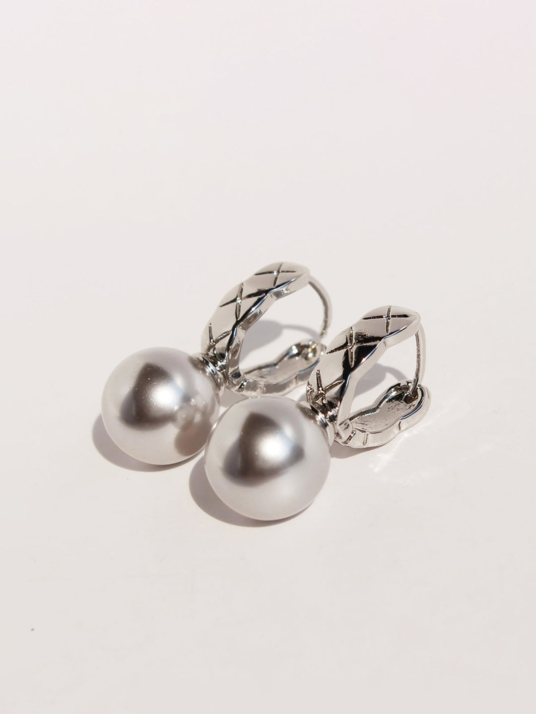 Boucles d'oreilles forme losange en U